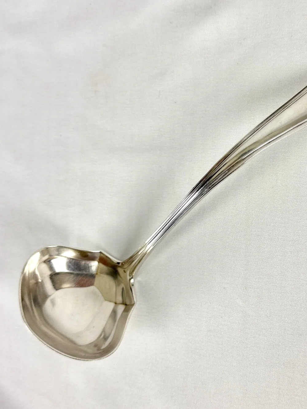 Vintage 1915 Lafayette Alvin Silverplate Gravy Ladle 7 1/8in Long Unique Bowl